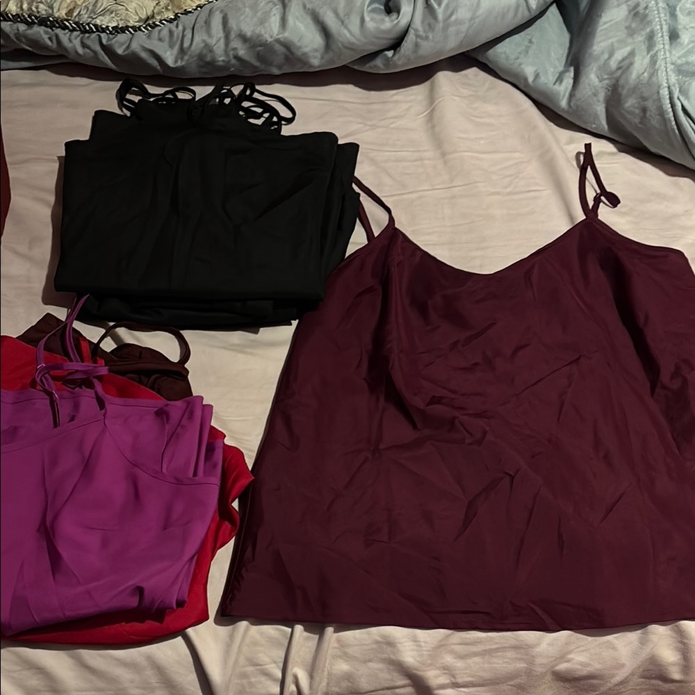 9 Women’s Camisoles
